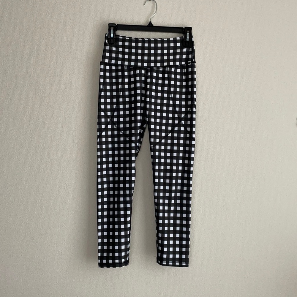 Albion Fit Gingham Leggings EUC